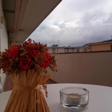 Apartment The House Of Glass Albissola Marina
